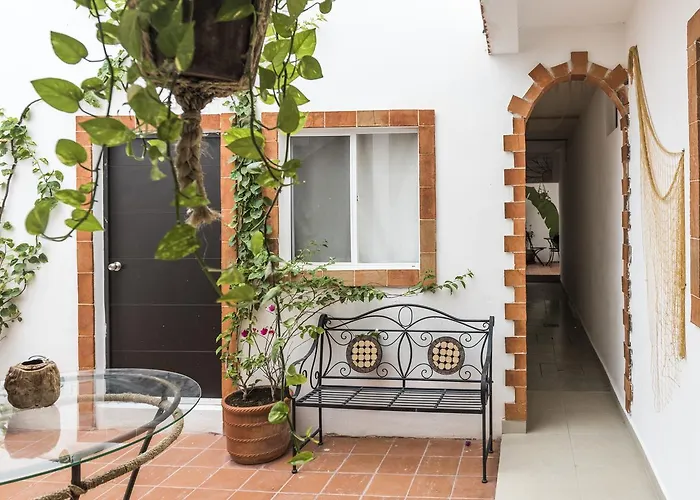 Alejandra Boutique Hotel 3*